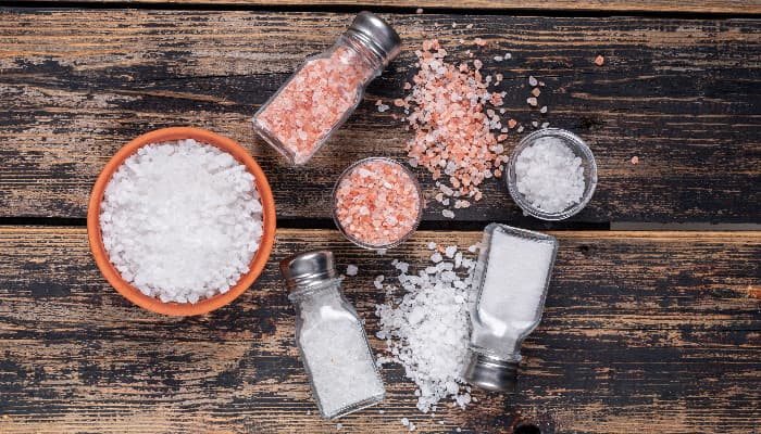 Salt: Typologies, Properties and Colors
